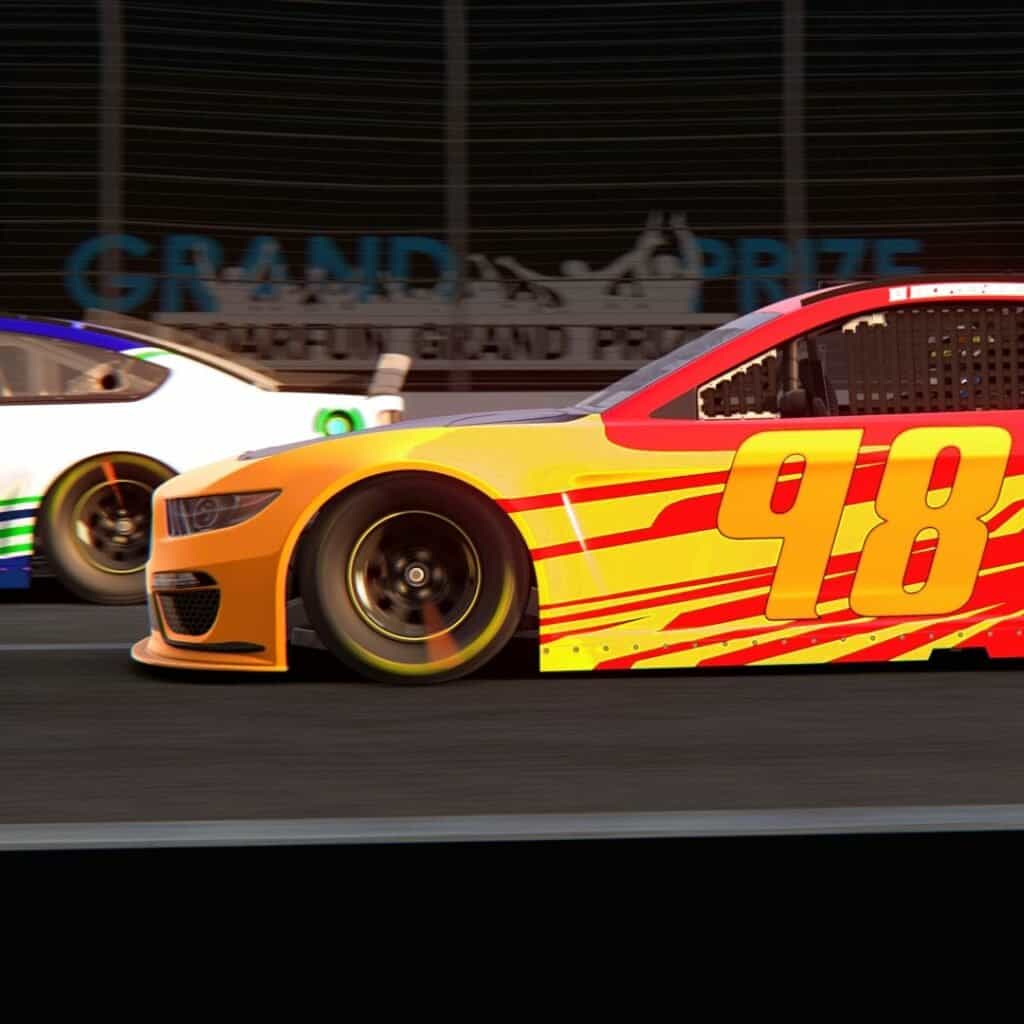 VReal emotional experience by RoarFun with the mighty speed of USA cars